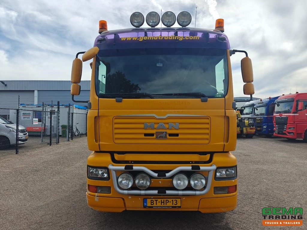 MAN TGA 26.320 6x2/4 DagCabine Euro4 - OpenLaadBak 7m + Fassi F230-3 + VangMuilKoppeling - 02/2027 APK