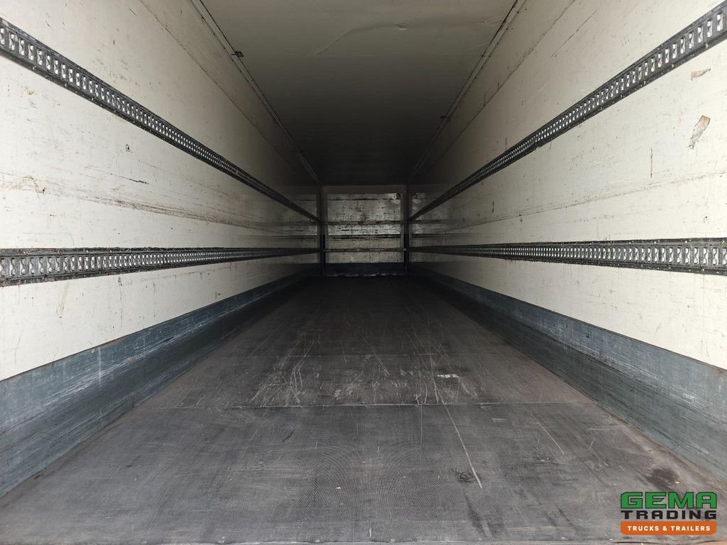 System Trailers TFSSQ18TRPLY Geschlossener Aufbau 13,6 m + Unterklappbare Heckklappe 2000 kg - Lenkachse Tridec + Liftachse - SAF-Scheibenbremsen - TÜV bis 05/2027