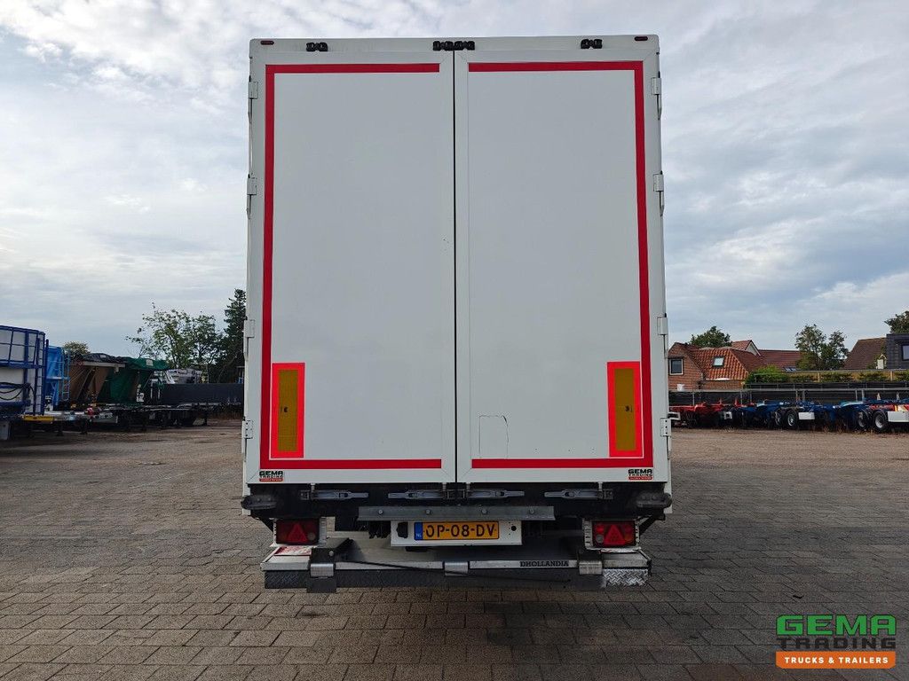 System Trailers TFSSQ18TRPLY Geschlossener Aufbau 13,6 m + Unterklappbare Heckklappe 2000 kg - Lenkachse Tridec + Liftachse - SAF-Scheibenbremsen - TÜV bis 05/2027
