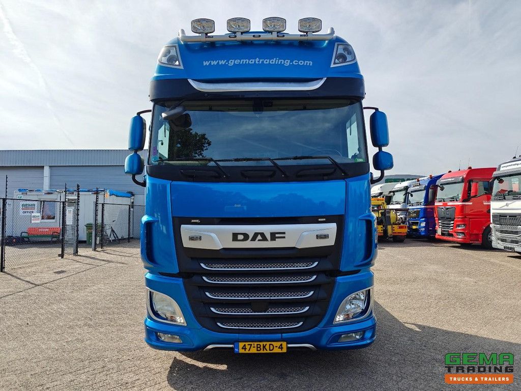 DAF XF 530 FT 4x2 SuperSpaceCab Euro6C - LowDeck - Hydraulics - Full Air - SmartTachoV2 - Stand Air Conditioning