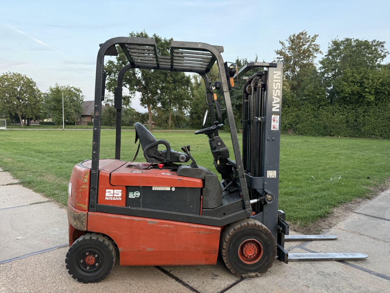 Nissan 2.5 tonner elektrische heftruck