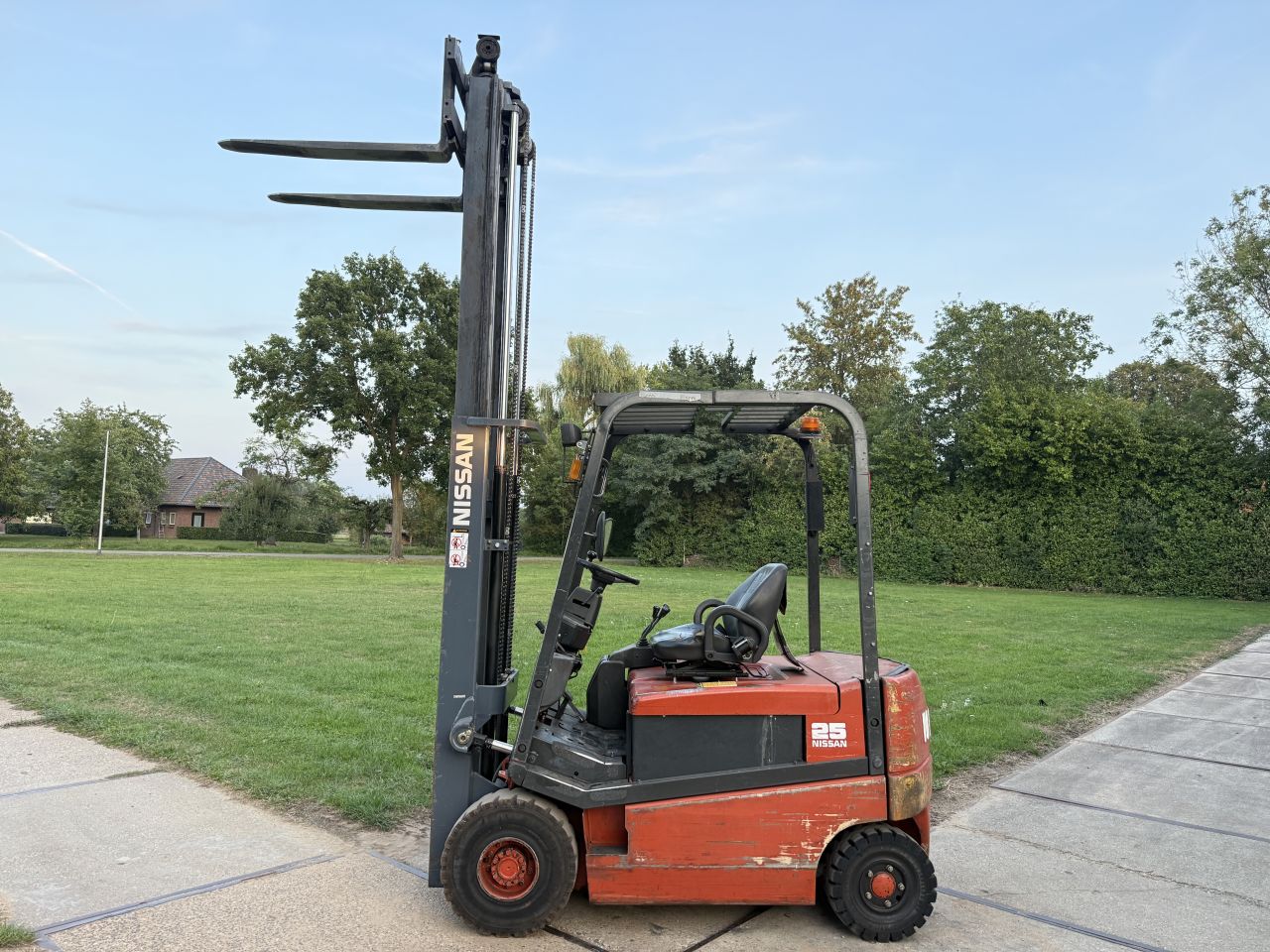 Nissan 2.5 tonner elektrische heftruck
