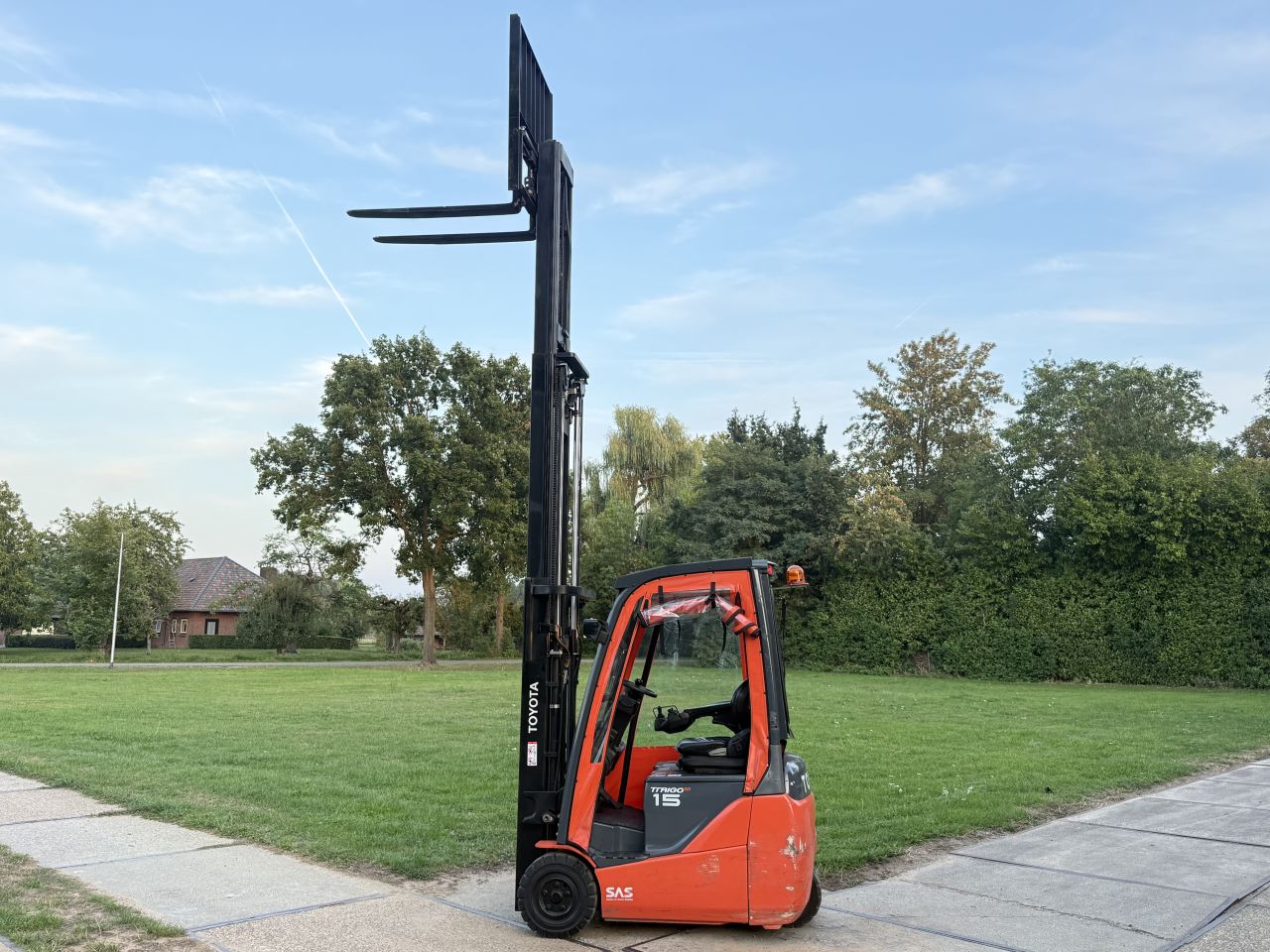 Toyota Traigo 1600KG 3-delig freelift Sideshift 6000uur