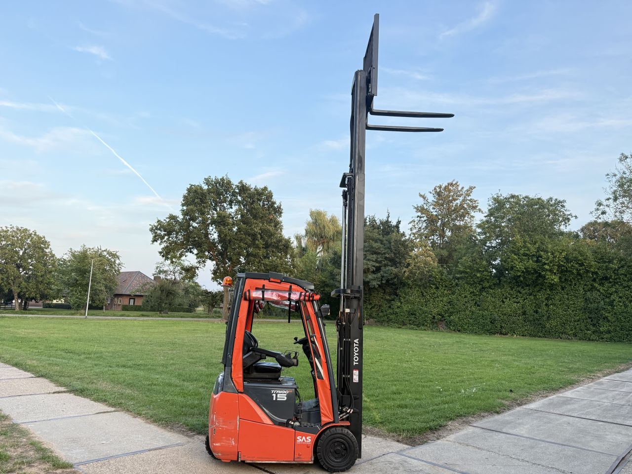 Toyota Traigo 1600KG 3-delig freelift Sideshift 6000uur