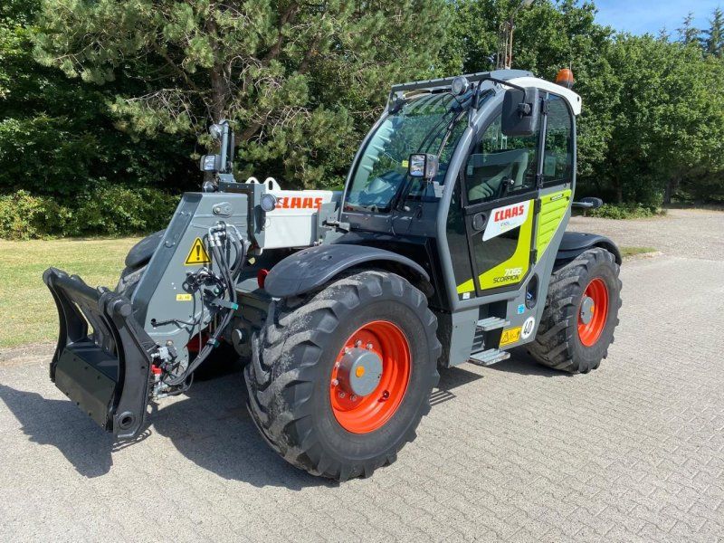 Claas 7055 VARIPOWER