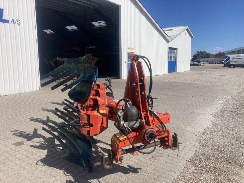 Kuhn VARI-MASTER 120 NSH