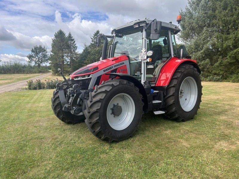 Massey Ferguson 5S 145 DYNA 6 EXCL.