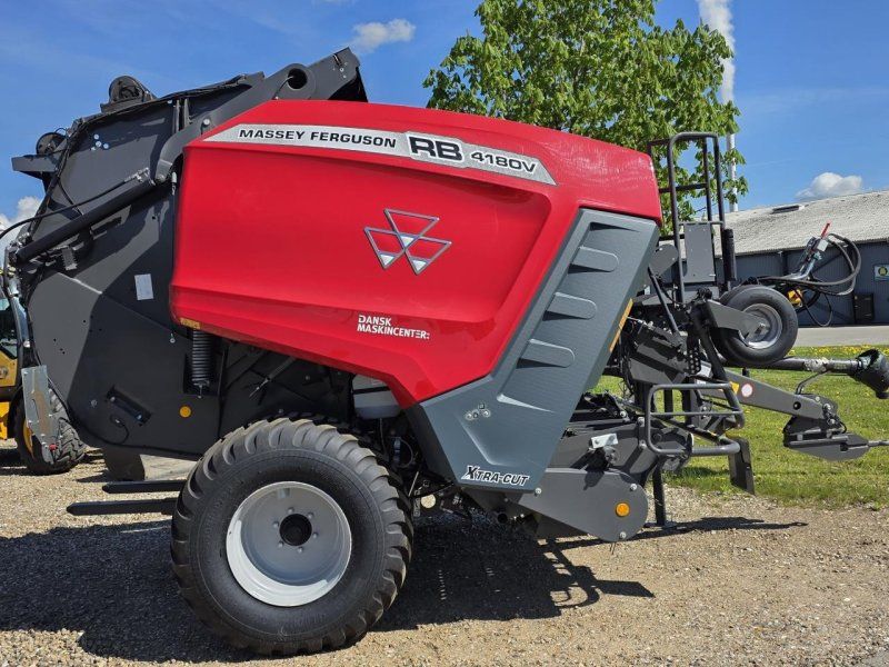 Massey Ferguson RB 4180 V XTRA