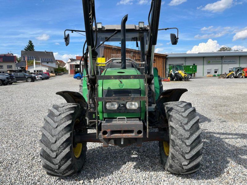 John Deere 3200