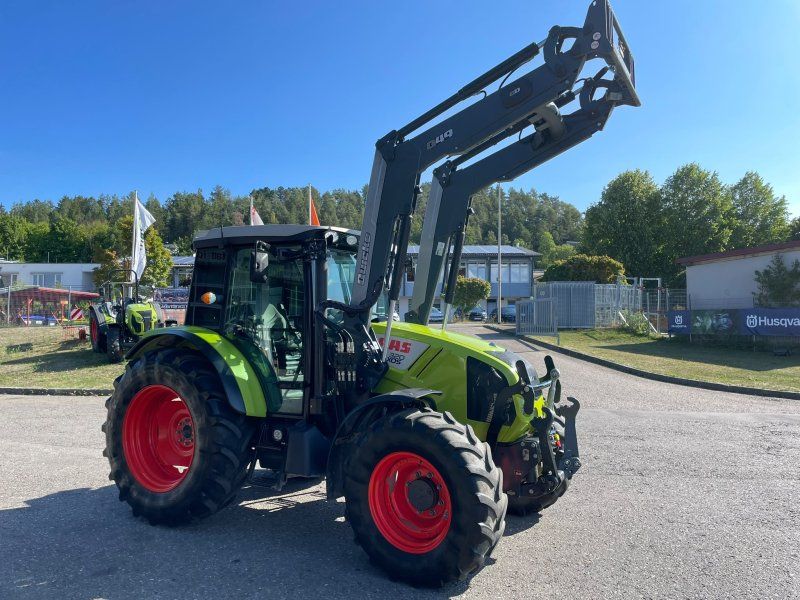 Claas Axos 320