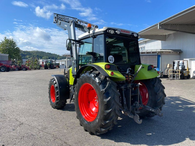 Claas Axos 320