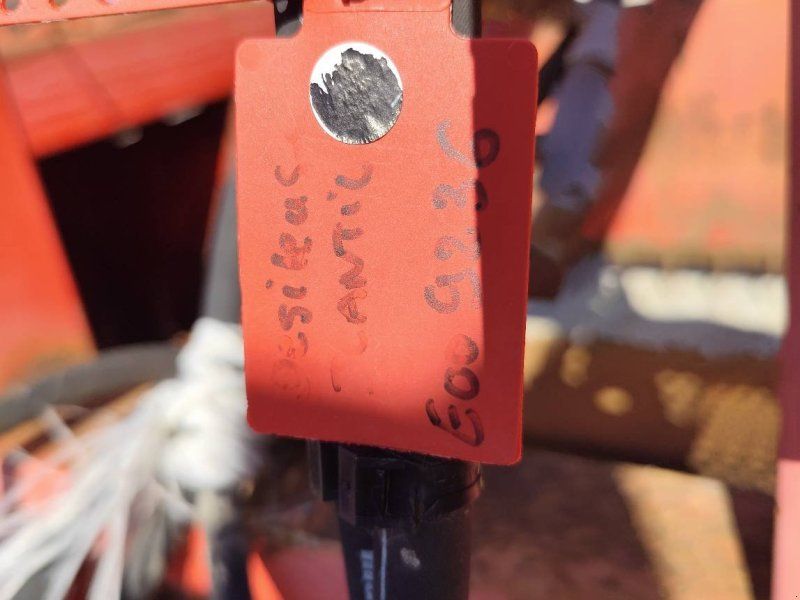 Kuhn 7560