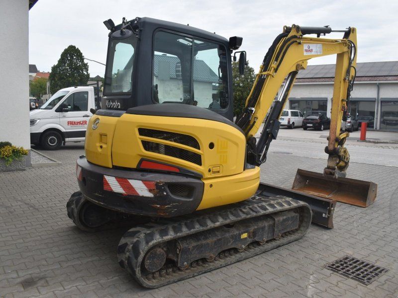 Kubota KX057-4 mit Powertilt