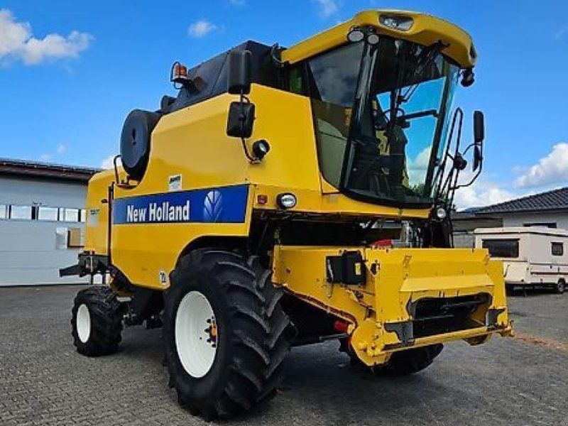 New Holland tc 5070