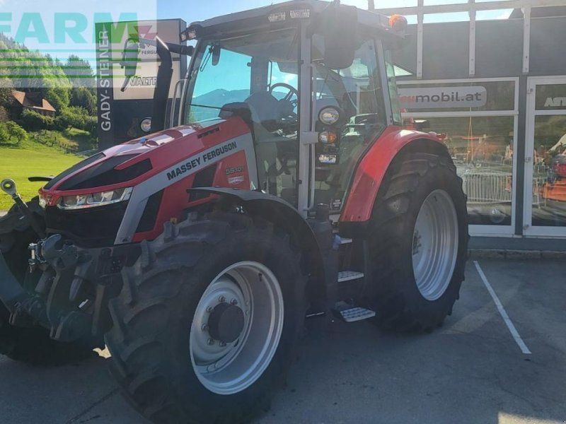 Massey Ferguson 5s.105 dyna-6 essential