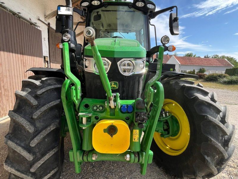 John Deere 6M 105