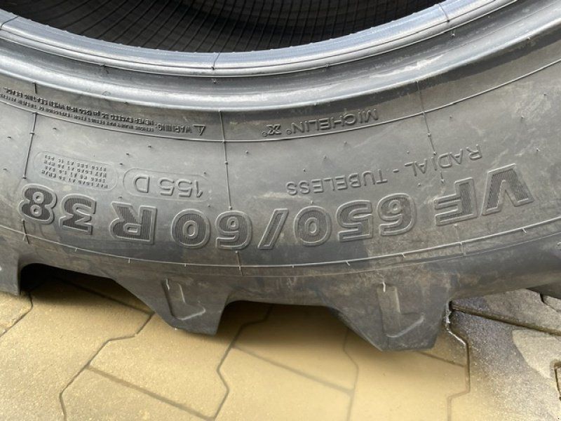 Michelin 650/60 R38