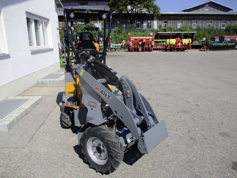 Giant G1200 #891