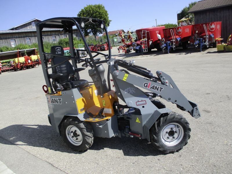 Giant G1200 #891