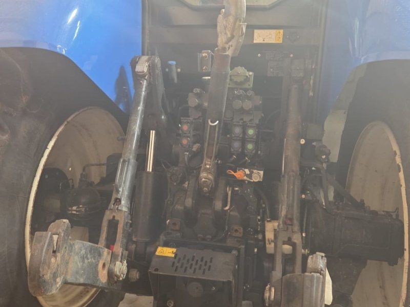New Holland T7.215 S