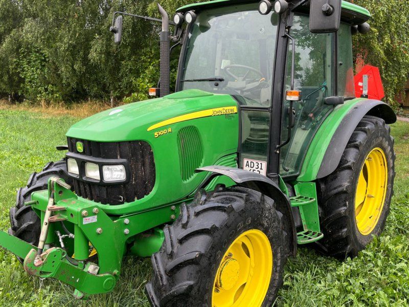 John Deere 5100 R 4wd m. komplet nyere hjul pakke Sprøjte & Tvilling