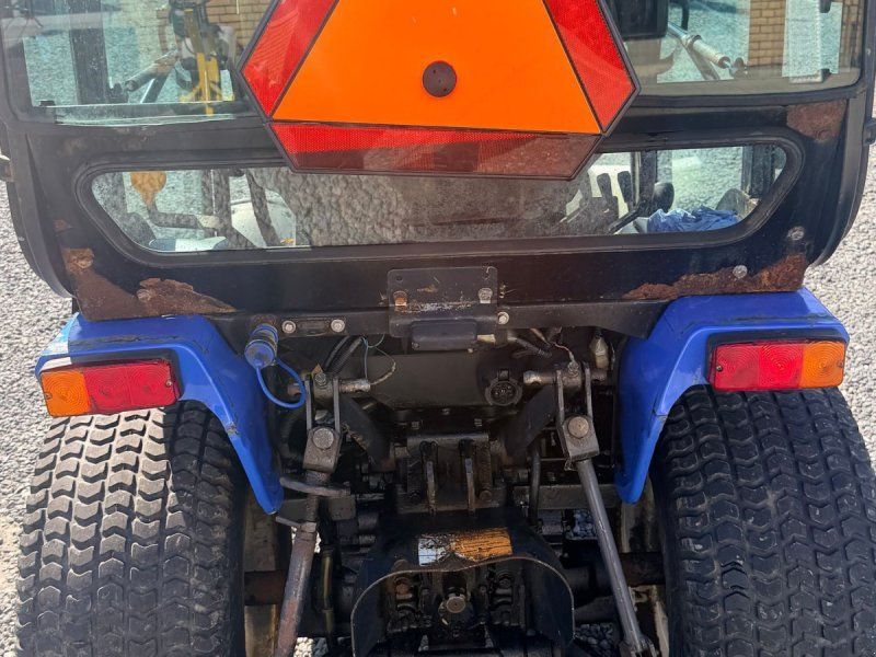 Iseki TM217