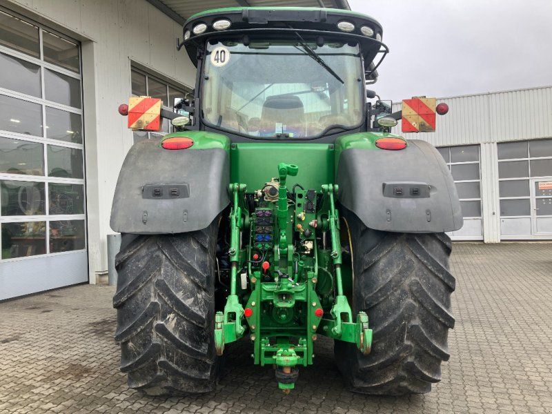 John Deere 8400R