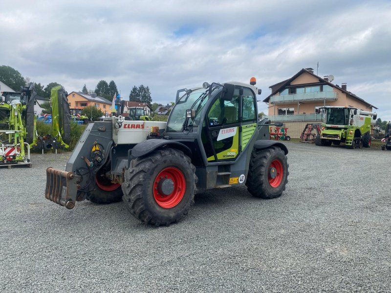 Claas Scorpion 9055