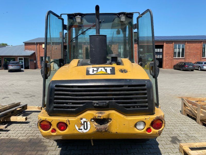 Cat 906H