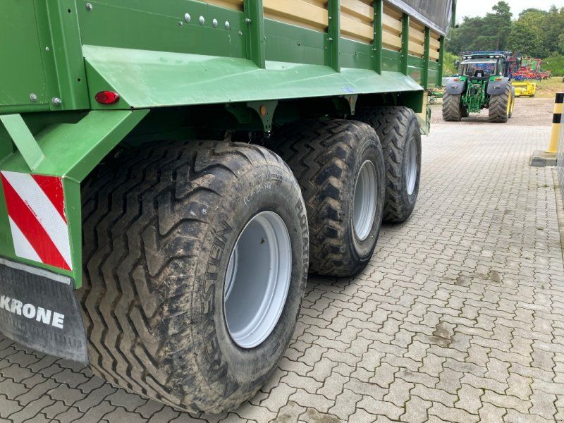 Krone TX 560