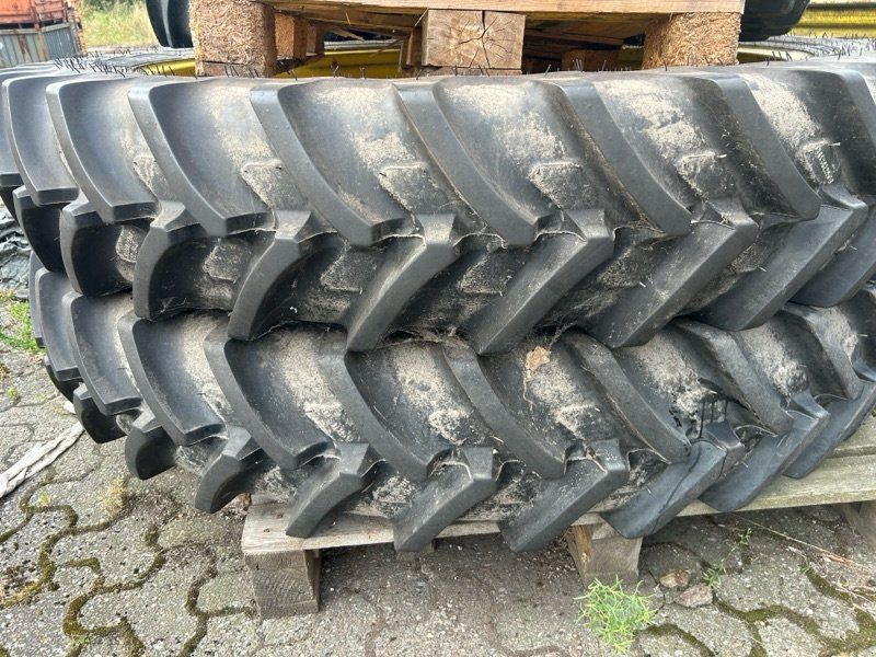 Michelin IF320/90R54