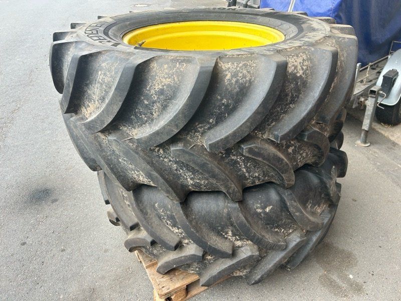 Vredestein 540/65R28