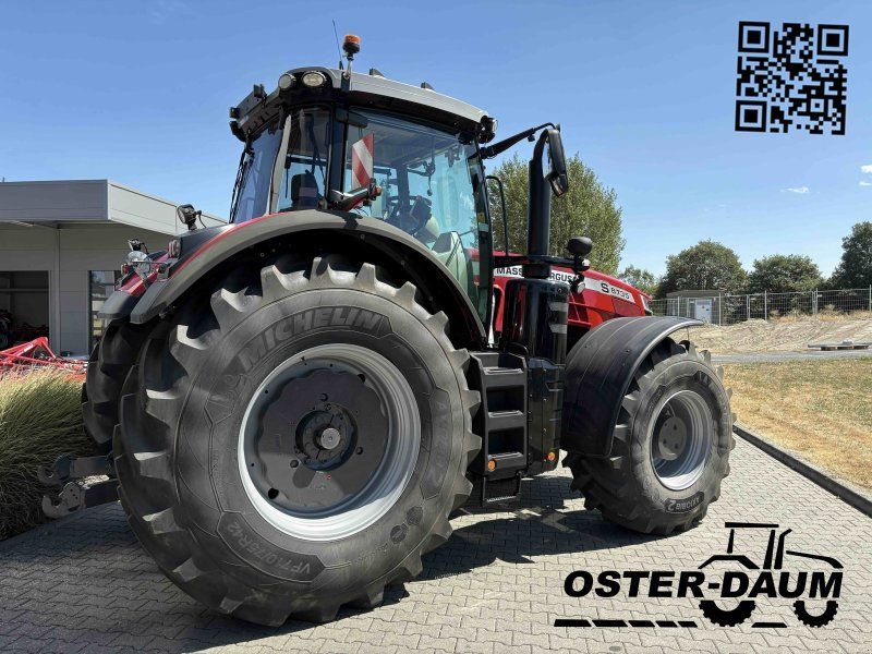 Massey Ferguson 8735 S Dyna VT Exclusive