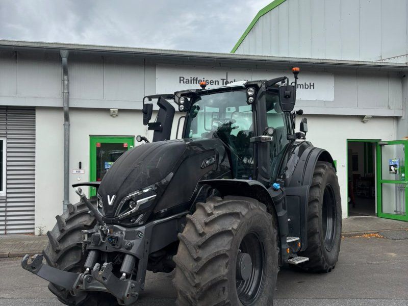 Valtra Q245 SmartTouch