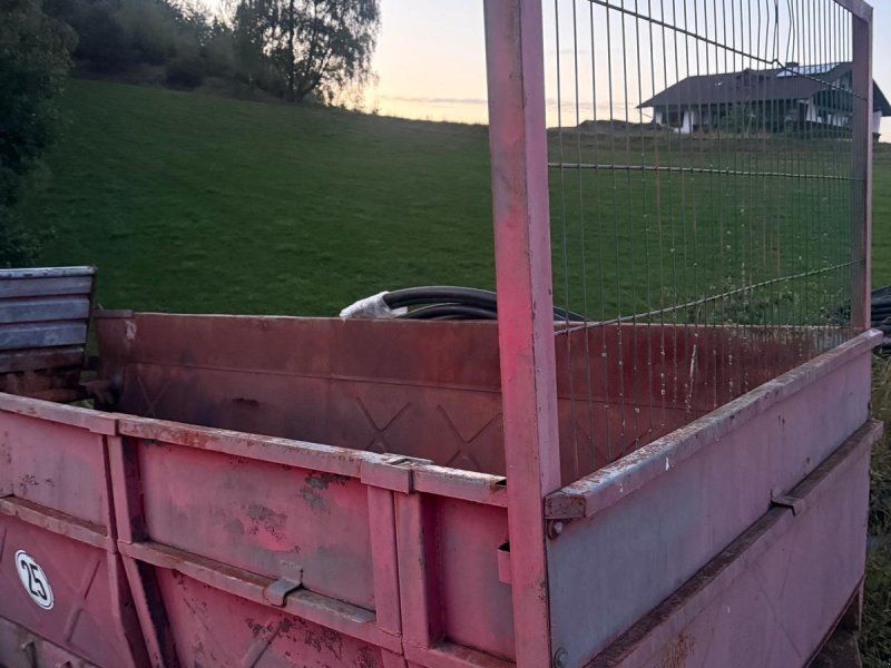 Fortschritt-Stalldungstreuer 00