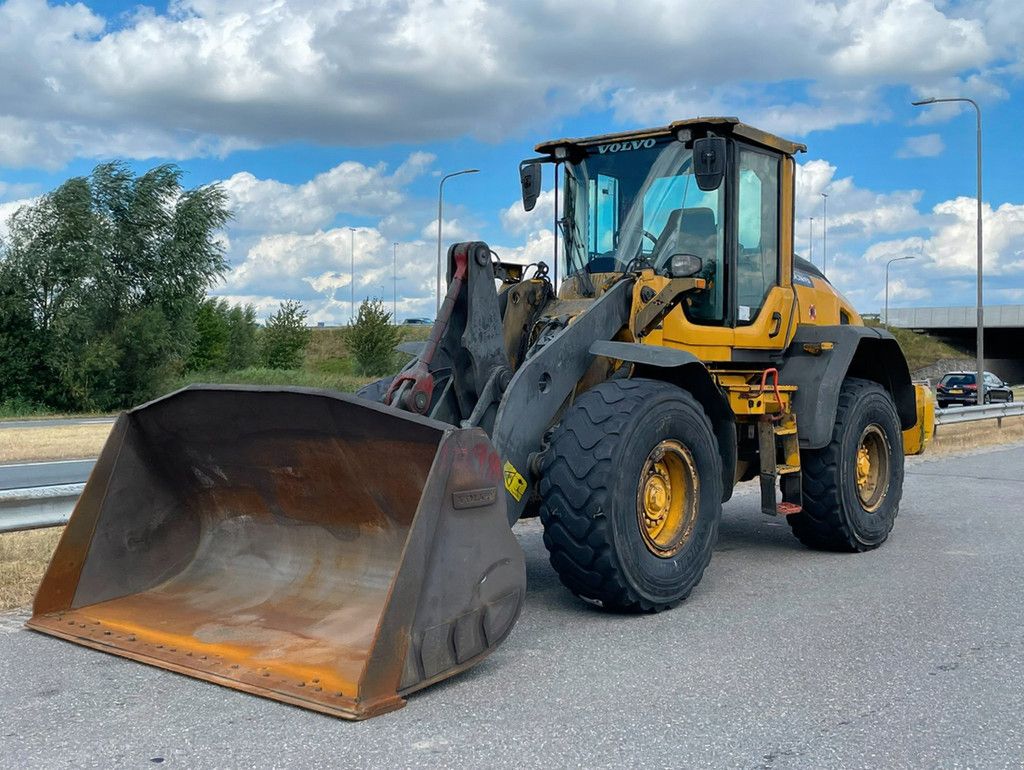 Volvo L90H