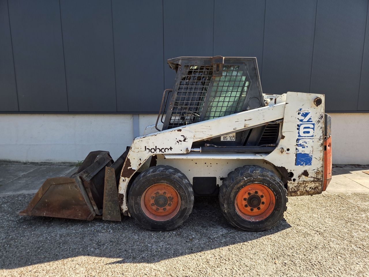 Bobcat 763 schranklader