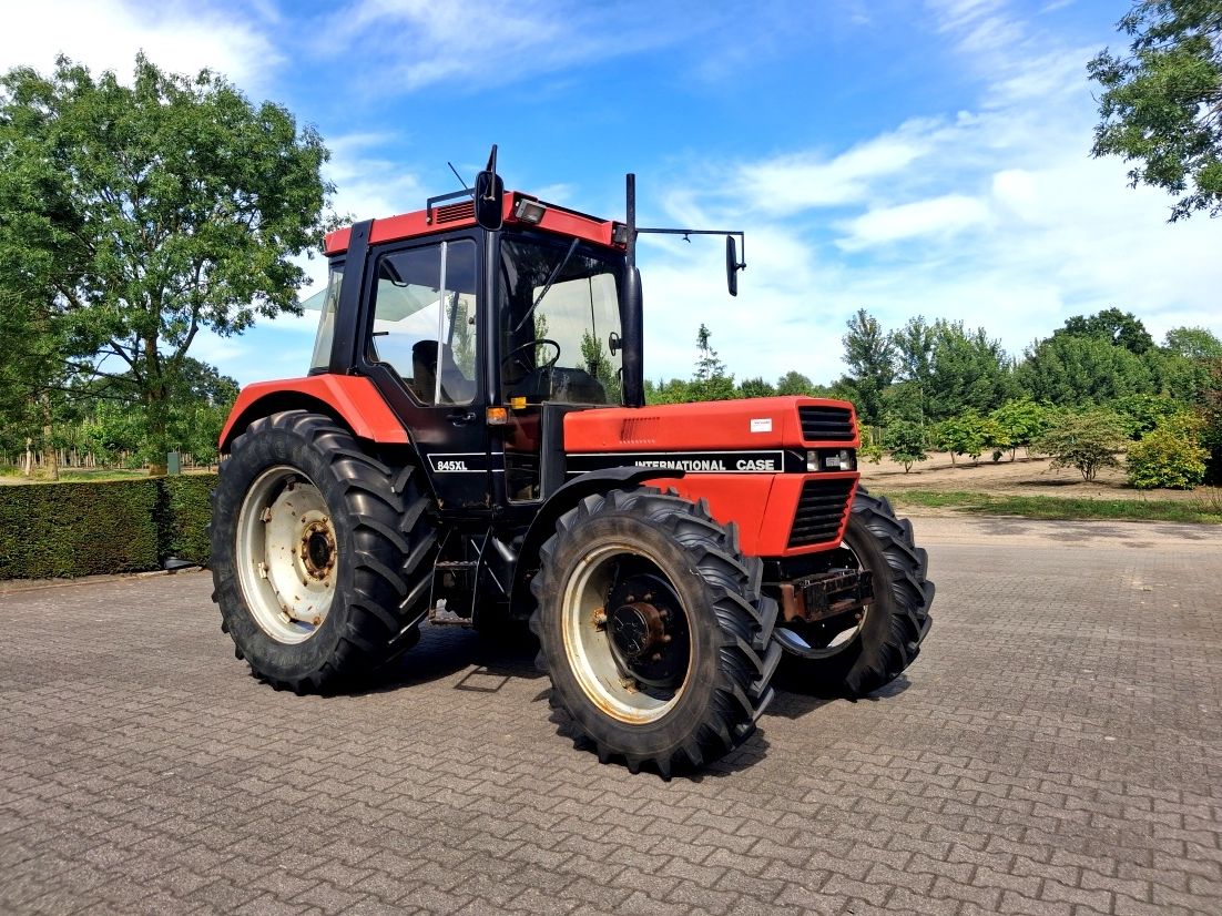 Case-IH 845XLA