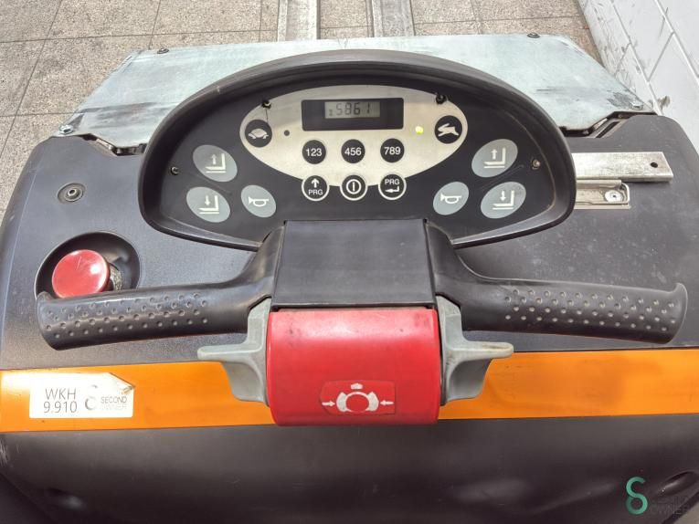 Pallet trucks Electric Still EXU-S24 2020
