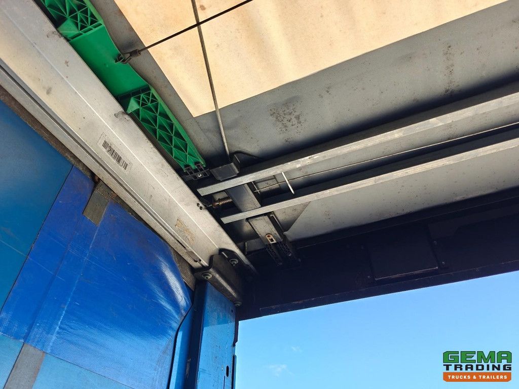 Krone SD Sliding Curtains - Sliding Roof - Krone Disc Brake - Lift Axle