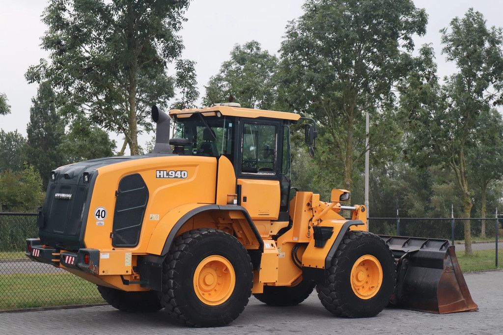 Hyundai HL940 | 2.097 HOURS! | BUCKET | QUICK COUPLER | BSS