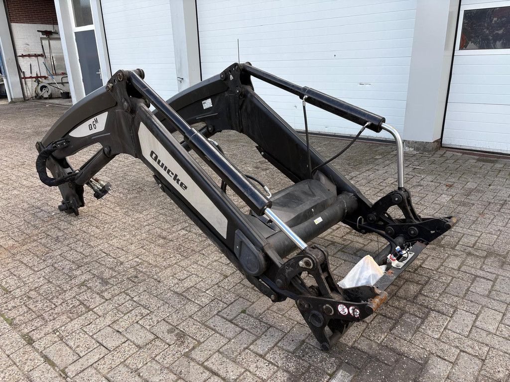 Quicke Q6M