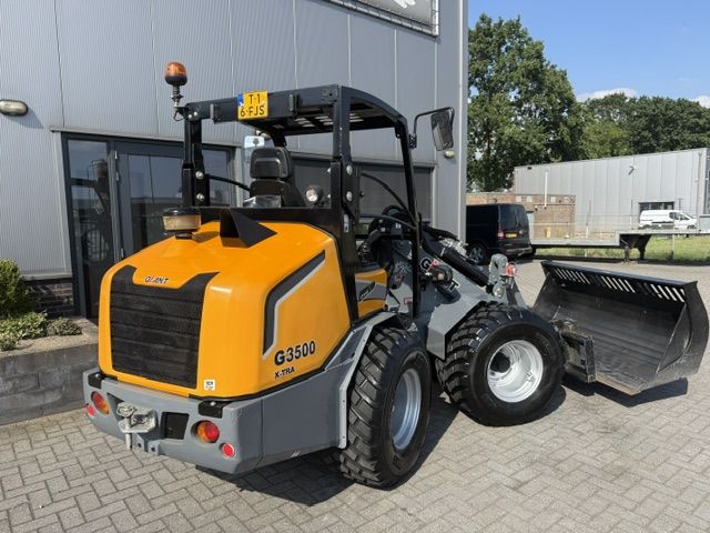 Giant G3500 X-tra 1400uur Full option NIEUWSTAAT Minishovel