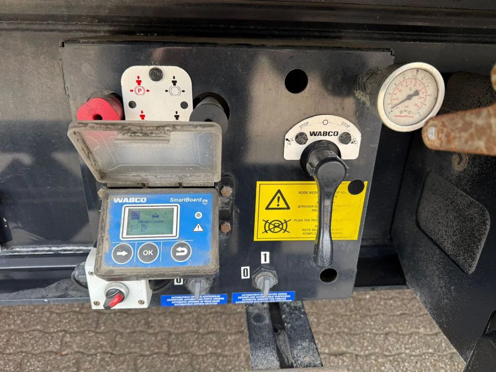 Stas S300CX S300CX 58m3 Alcoa Klep/deuren Bieten nieuwe APK 09-2027!