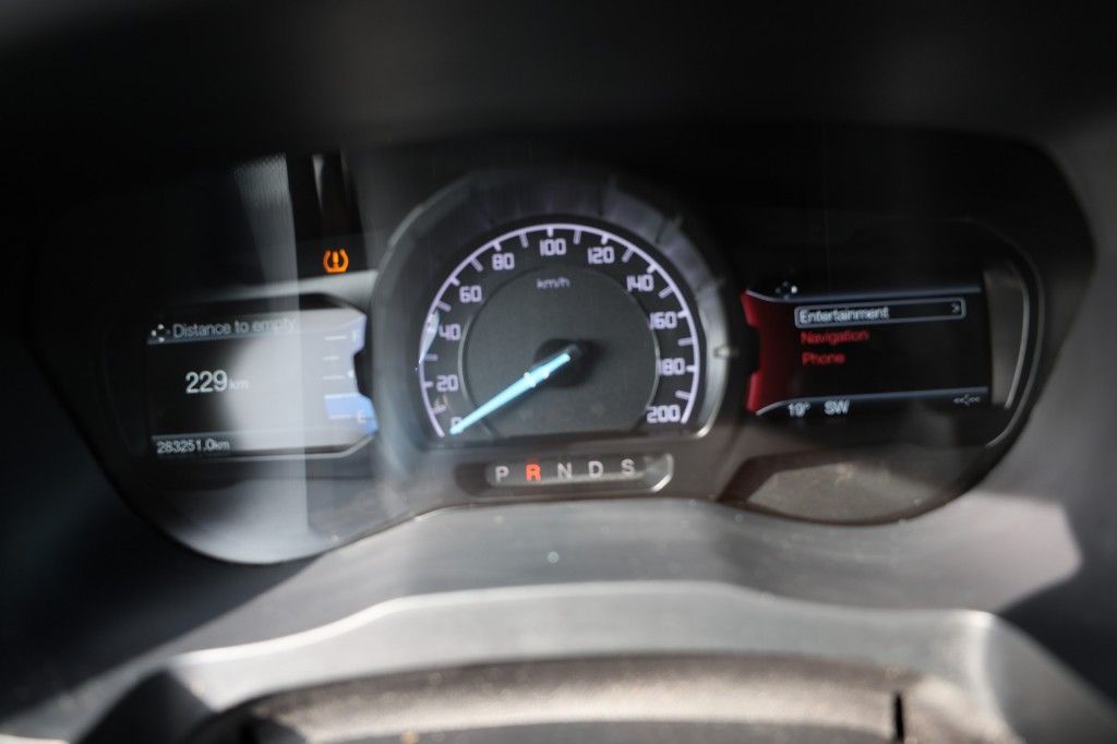 Ford Ranger 3.2 TDCI WILDTRAK SUPERCAB A/T 2 ZITS VAN