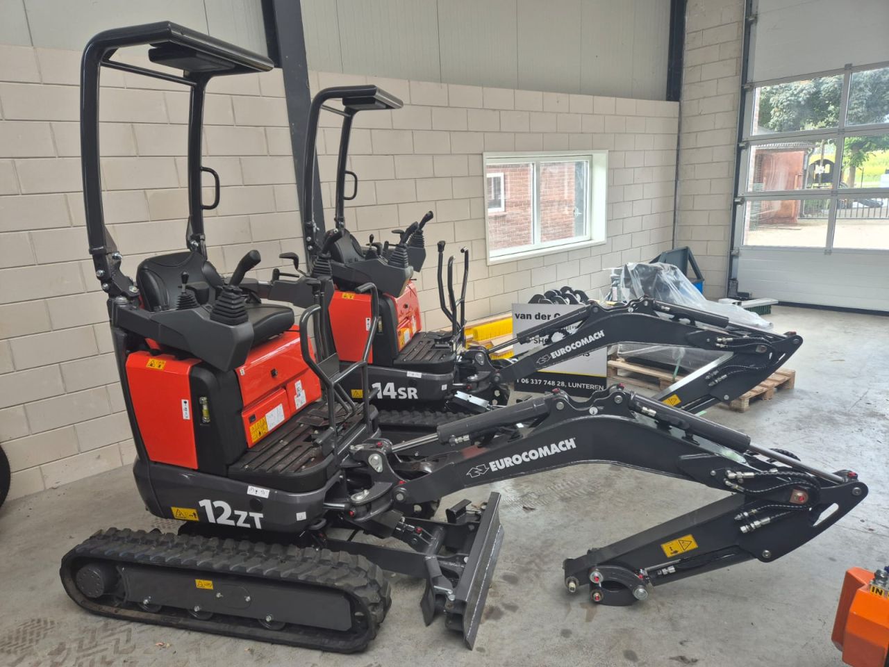 Eurocomach graafmachines te koop nieuw 12zt en 14sr