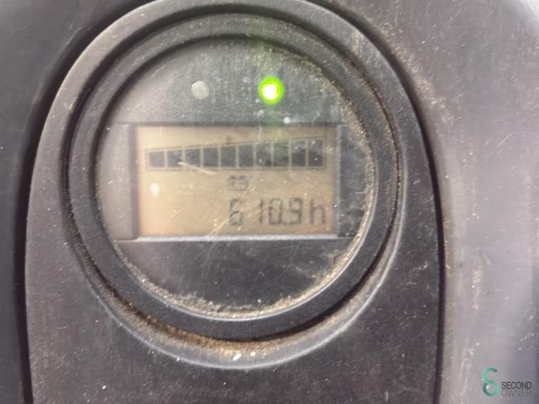 Stackers Electric Linde D08 2016 Hours 611