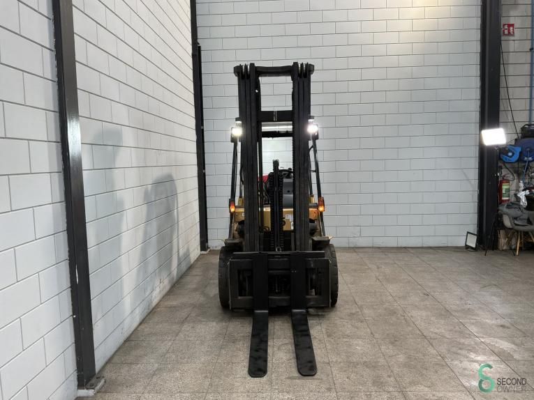 Forklifts LPG Caterpillar GP35N 2007 Triplex
