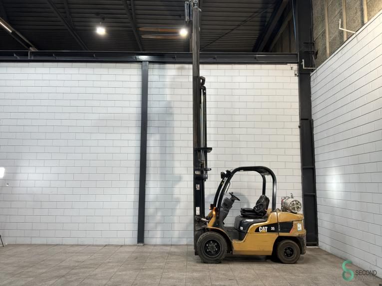Forklifts LPG Caterpillar GP35N 2007 Triplex