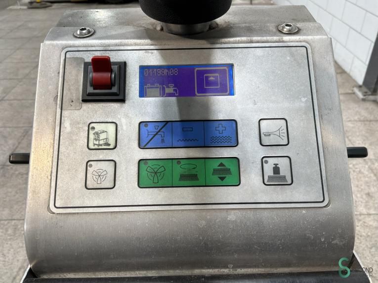 Cleaning Machines Electric Hefter 2013